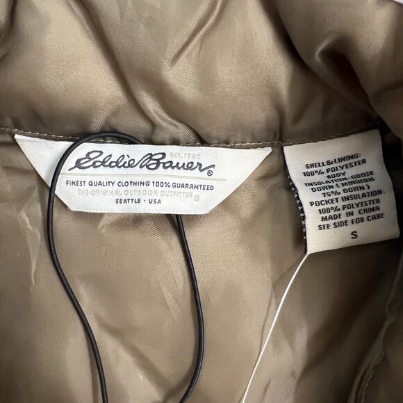 Authentic Eddie Bauer Women's Small Cream Quilted Goose Down Vest Outdoor Jacket - Picture 9 of 12